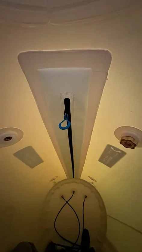 Interior ceiling and zipper view inside a soft sitting chamber