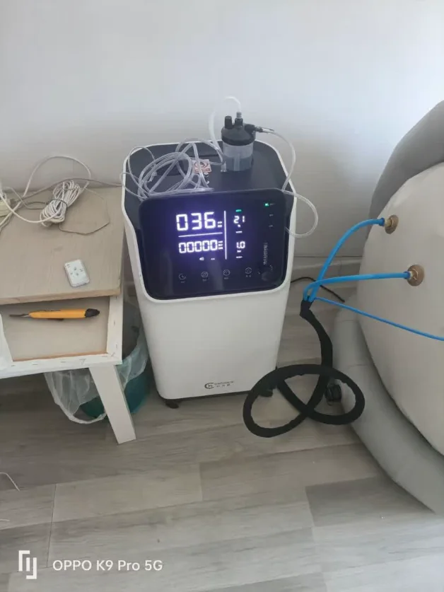 Complete control and chamber connection layout in a therapy room